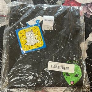 NWT RIPNDIP WOMENS MYSTERY ALIEN BLACK TEE SHIRT SIZE XS